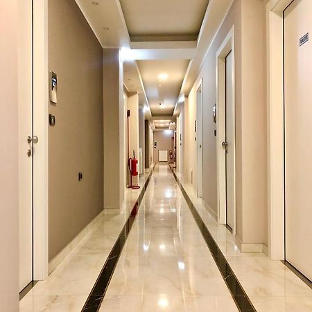 Hotel Folen Milan Luaran gambar